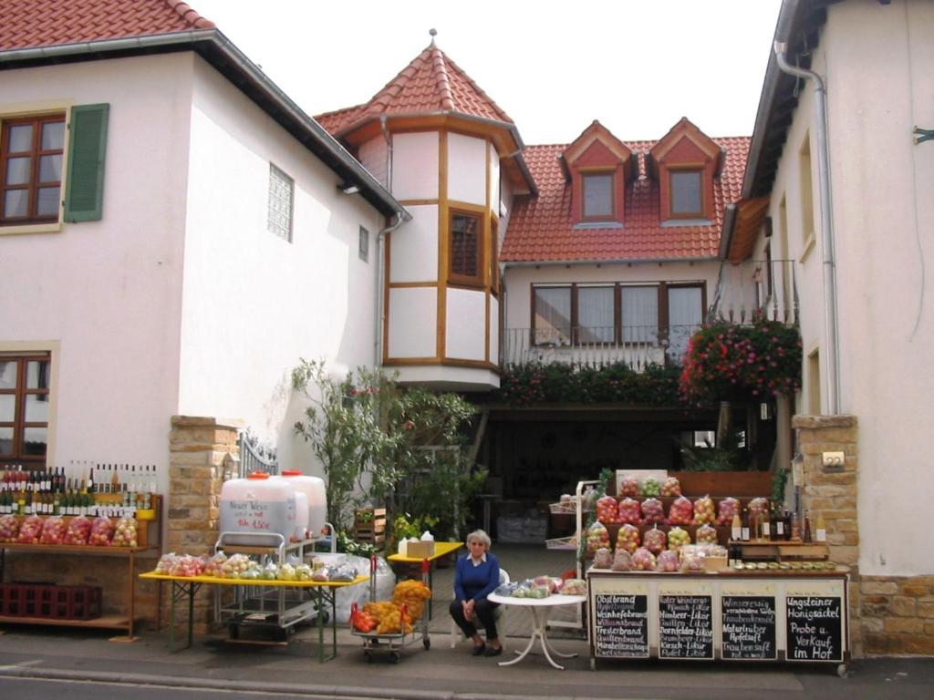 Affittacamere Dehn 3*